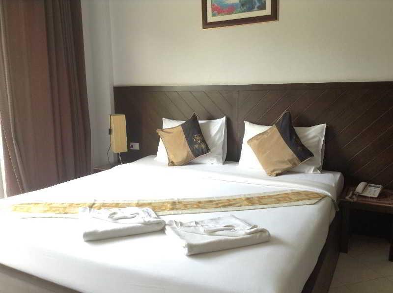 Ascot Krabi Hotell Ao Nang Exteriör bild